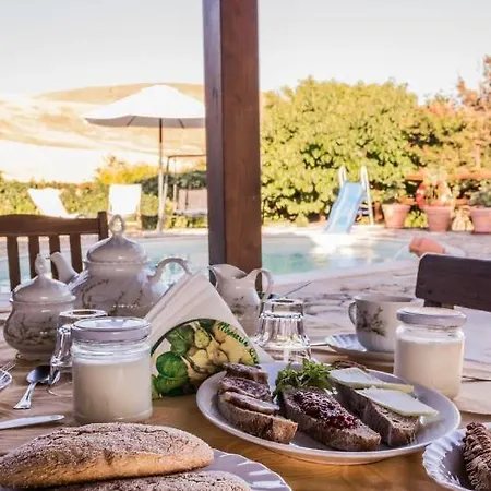 Κατάλυμα σε φάρμα Masseria Xireni