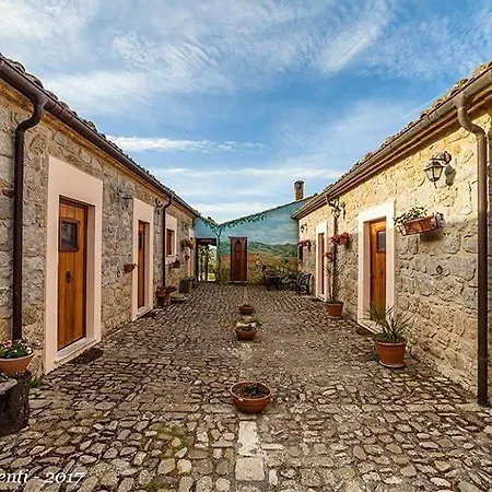 Masseria Xireni Κατάλυμα σε φάρμα